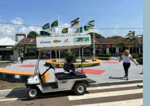Entrada do Parque de Exposições da Fazendinha durante a Expofeira